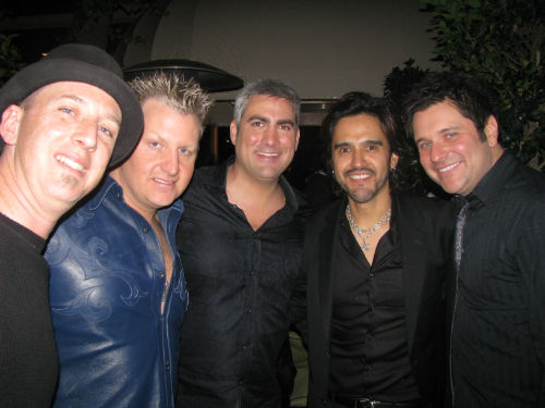 After jamming with the the guys from RASCAL FLATTS & Taylor Hicks at The Four Seasons (Beverly H